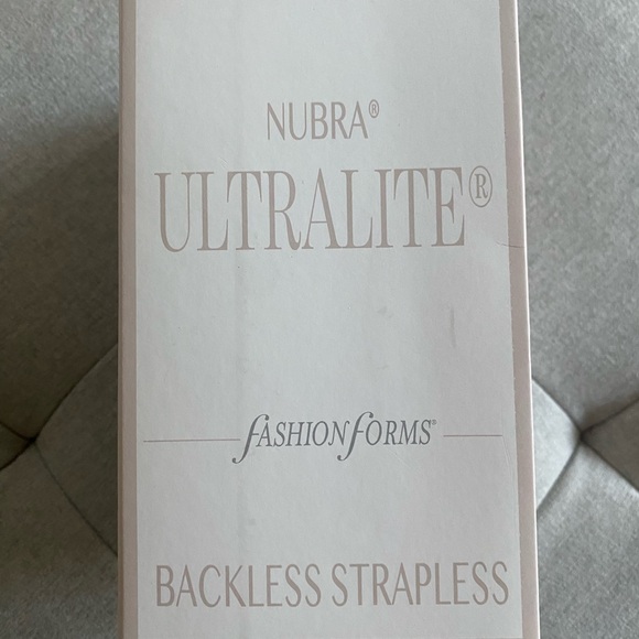 Nubra ultralight backless strapless bra - Picture 4 of 5